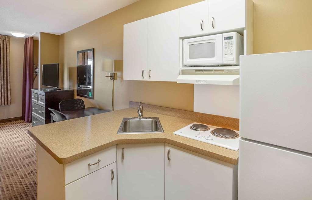 Extended Stay America Suites - Meadowlands - Рутерфорд Номер фото